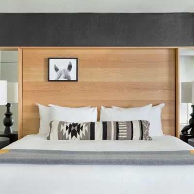 Deluxe Single Room The Continuum Promo Code
