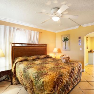 Studio, One King and One Sofa Bed, Pool View (Tropical Poolside Studio) Barefoot Beach Club Promo Code