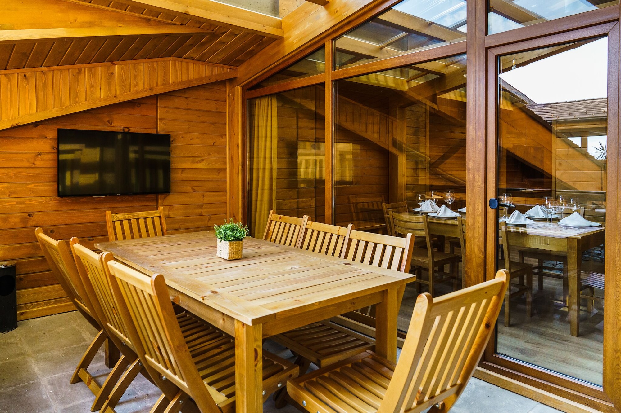 奢华公寓房（三卧）