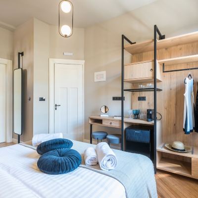 Deluxe Double Room Moon & Stars Boutique Hotel Promo Code