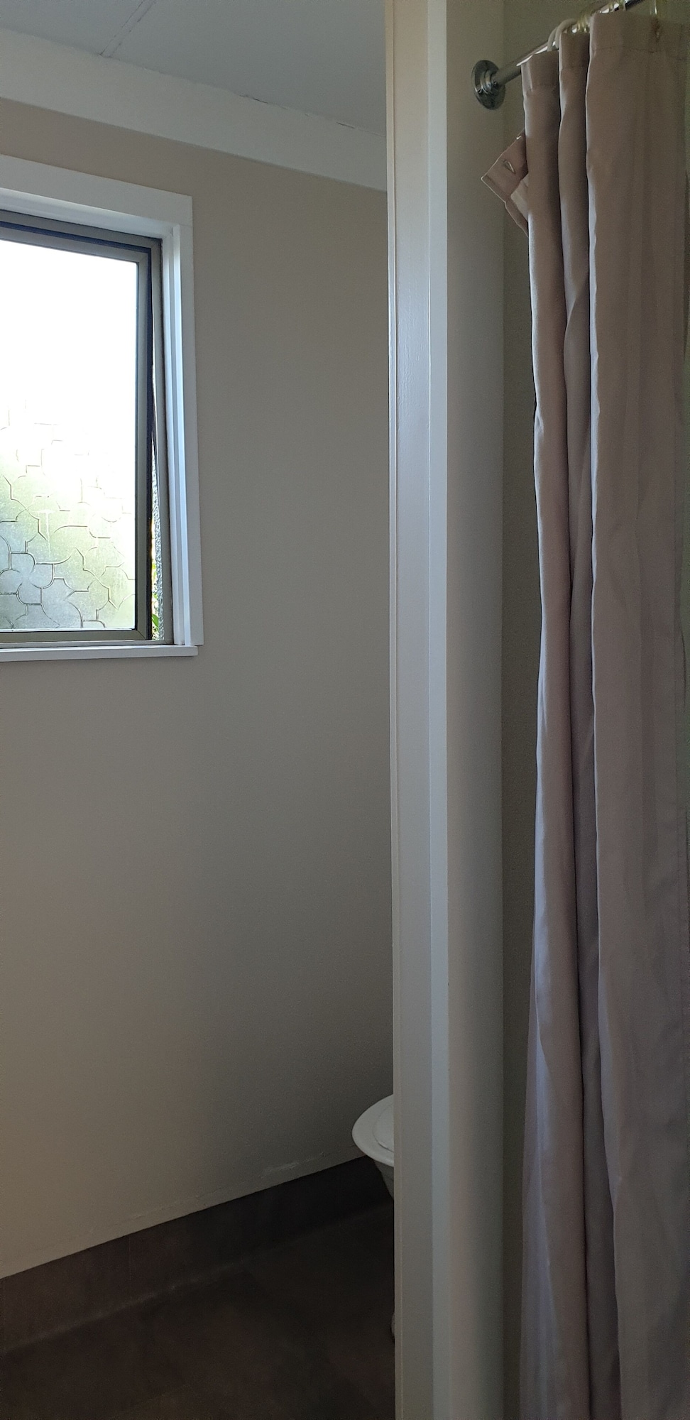 Commodore Motor Lodge紧凑一室房