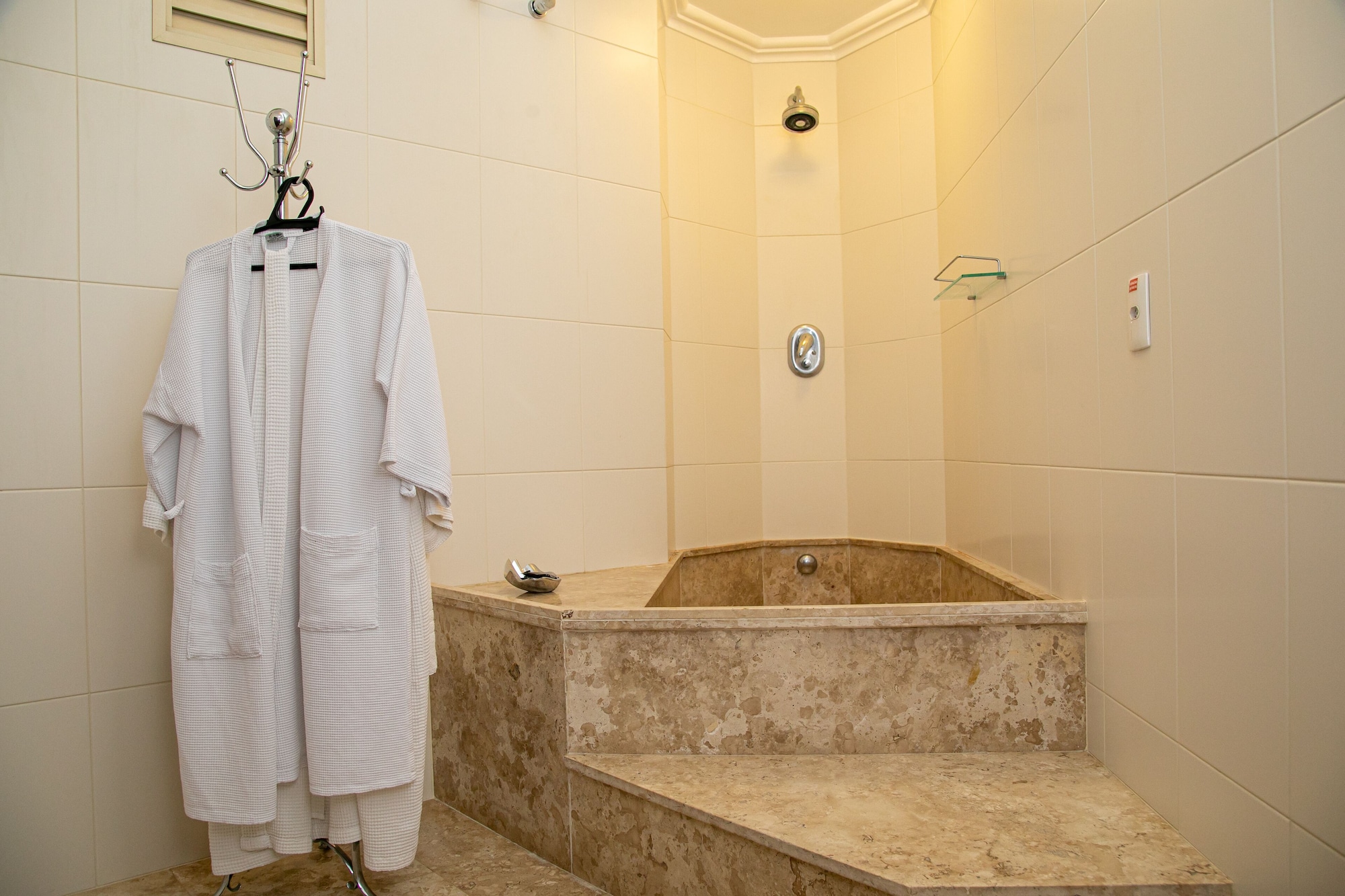 套房，1张双人床