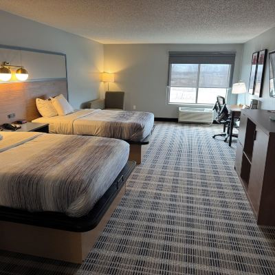 2 Queen Beds, Mobility Accessible Room, Bathtub W/ Grab Bars, Non-Smoking Boarders Inn & Suites by Cobblestone Hotels – Columbus Promo Code