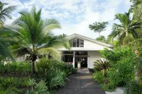 Hotel Tortuguero Beachfront Hotels in 