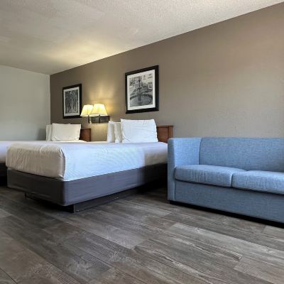 Family Double Room Cedar Cove Promo Code