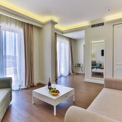 Deluxe Family Suite With Balcony Hotel Eden Promo Code