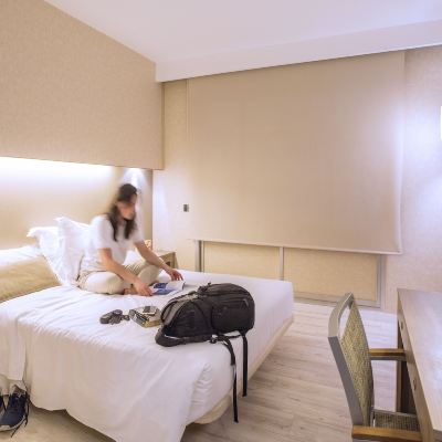 Interior Comfort Room Aparthotel Silver Promo Code
