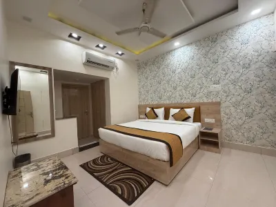 The Mantra A luxury boutique Hotel Hotele w: 