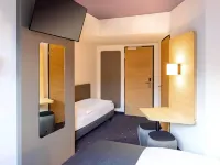 بي آند بي هوتل بوتشوم سيتي