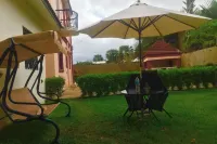 2-Bed - Sleeps 6 - Pet Friendly & Parking Ξενοδοχεία στην πόλη 