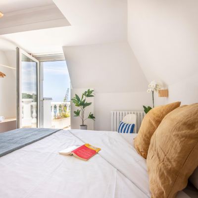 Double Room With Ocean View Far Out Inn Promo Code