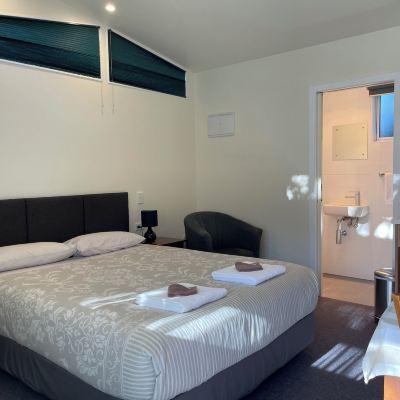 Comfort Studio, Pets Not Allowed, Mountain View Mataki Motel Promo Code