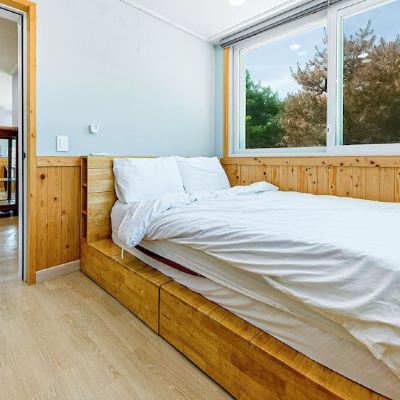 Basic Room, 2 Bedrooms (101)