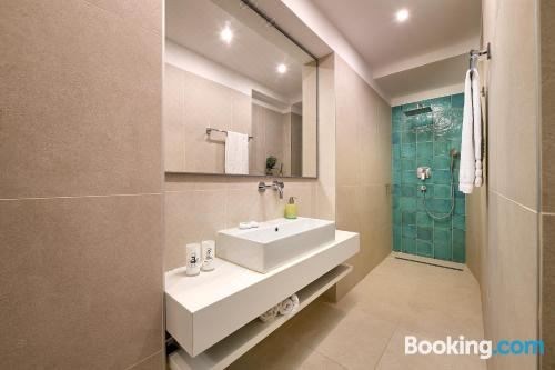 豪华 现代 单间