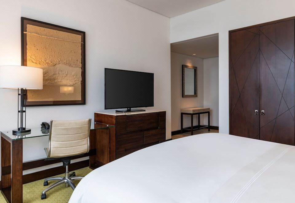 特大床房（可使用行政休息室）