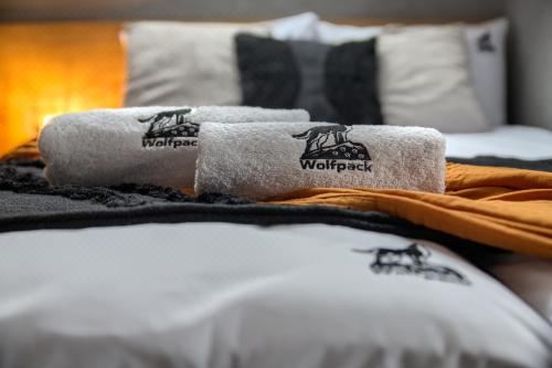 Wolfpack Guest House Double Room with Balcony