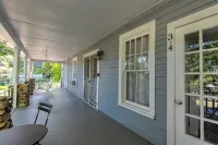 Suite 4, Quick Walk to Downtown Black Mountain