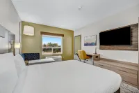 Holiday Inn Express & Suites EDMONTON SOUTH by IHG Hotels in 
