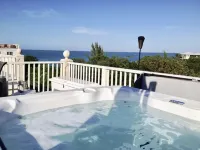Florida Keys, Private Wellness Enjoyment with Private Hot Tub and Plunge Pool