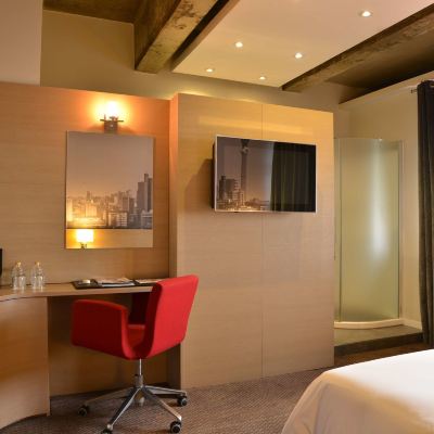 Deluxe Twin Room Reef Hotel Promo Code