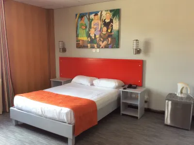 Champ de Mars B&B Hôtels à : 