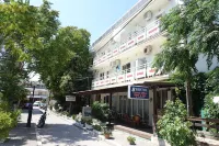 Bristol Apartments