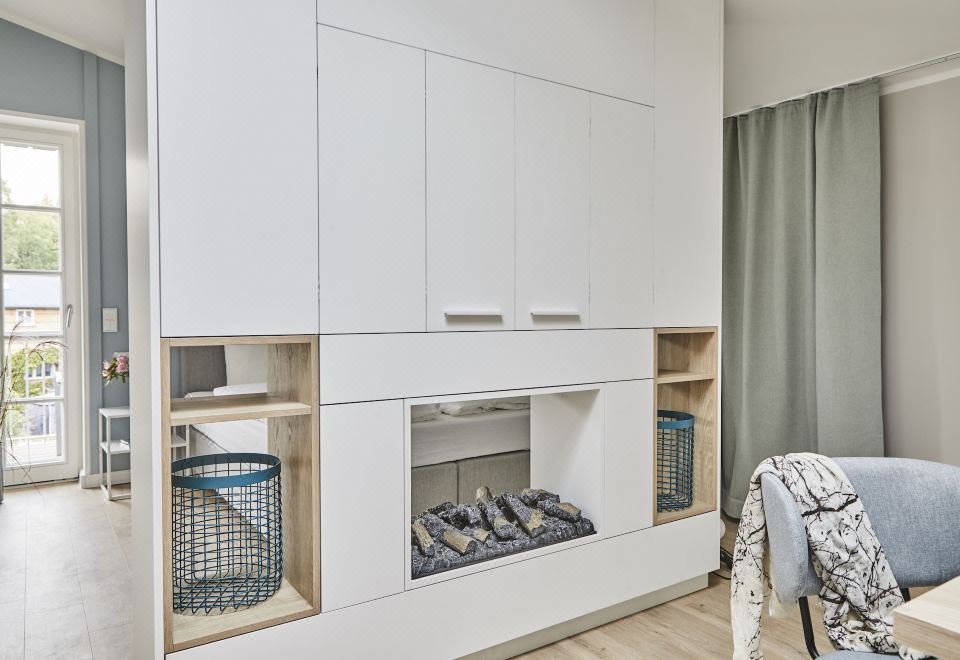 康体一室公寓带森林景，蒸汽浴和阳台