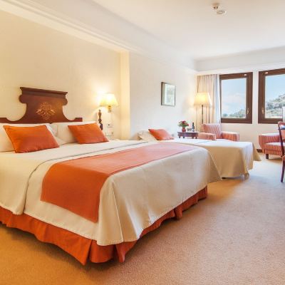 Family Room Es Moli Promo Code