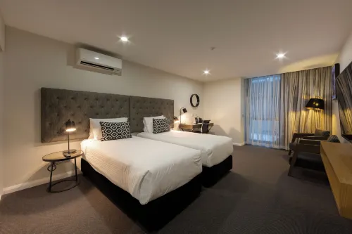 Avenue Hotel Canberra