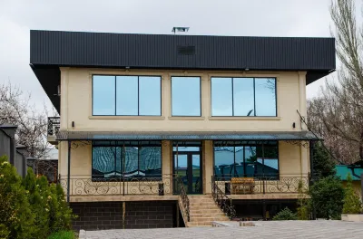 Dosman Hotel Hotels in 