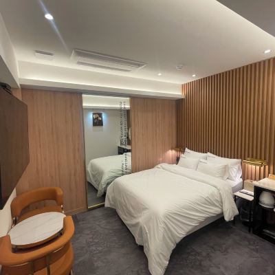 Premium Double Room, Non Smoking, Housekeeping 호텔 프라하 쿠폰