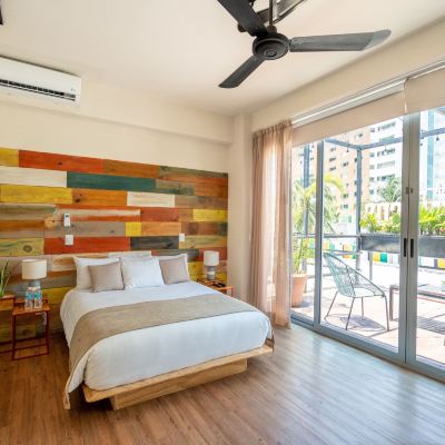 Standard Queen Room Mayan Monkey Cancún Promo Code