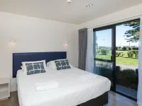 Waikanae Beach Top 10 Holiday Park Отели в г. 
