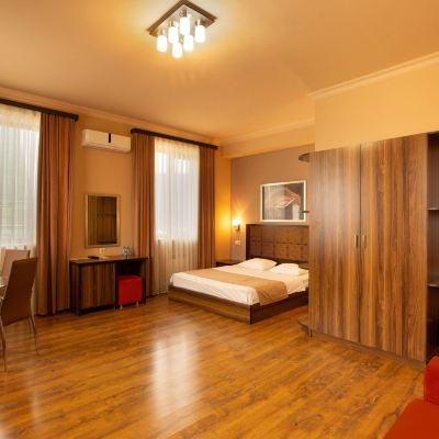 Deluxe Double Room Kantar Hotel Promo Code