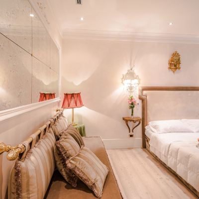 Exclusive Suite Mdm Guesthouse Promo Code