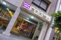 35 Rooms Hotels in 
