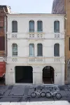 Borgoleoni 18 - Room and Breakfast