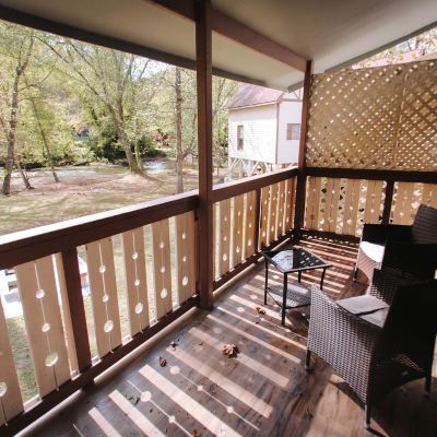 Premier Cabin, 1 Queen Bed, Balcony, River View Riverbend Motel & Cabins Promo Code