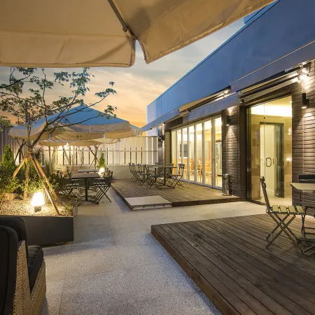 Blo by Blo Hotel