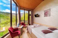 DiliVita Rest House Отели в г. 