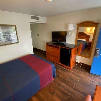 大床房-非吸煙 北大急流城温德姆旅客之家優惠