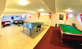 Vila Turistica Carmen Silvae - Housity
