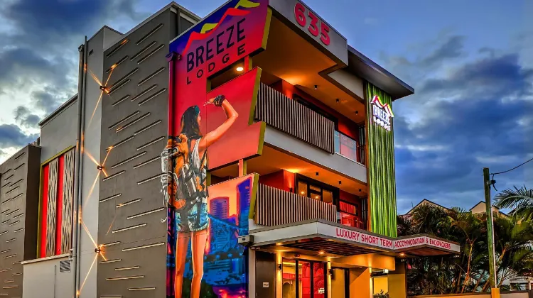 Breeze Lodge 外観