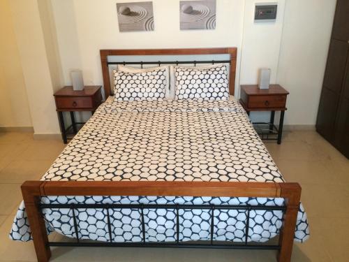 标准三人一室公寓