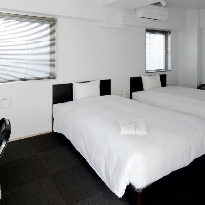 Superior Twin Room 8 Hotel Chigasaki Promo Code