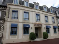 酒店SPA Piscine le Petit Castel
