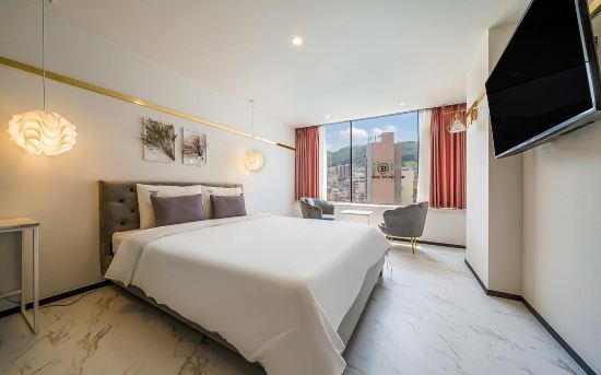 Brown-Dot Hotel Songdo