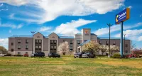Comfort Inn & Suites Hotel a 