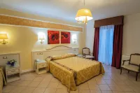 Hotel Ristorante Borgo la Tana Hotels in 
