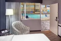 Wyndham Garden Westlake Hotel di 
